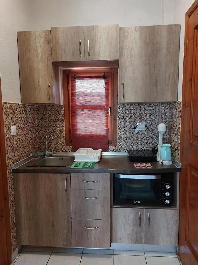 Athina Vourvourou Apartments