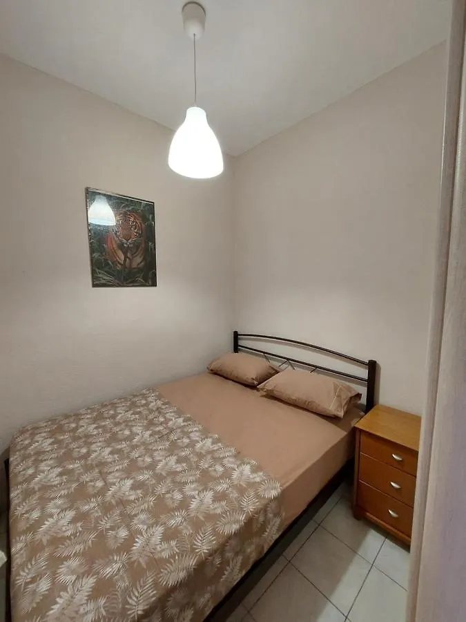 Athina Vourvourou Apartments